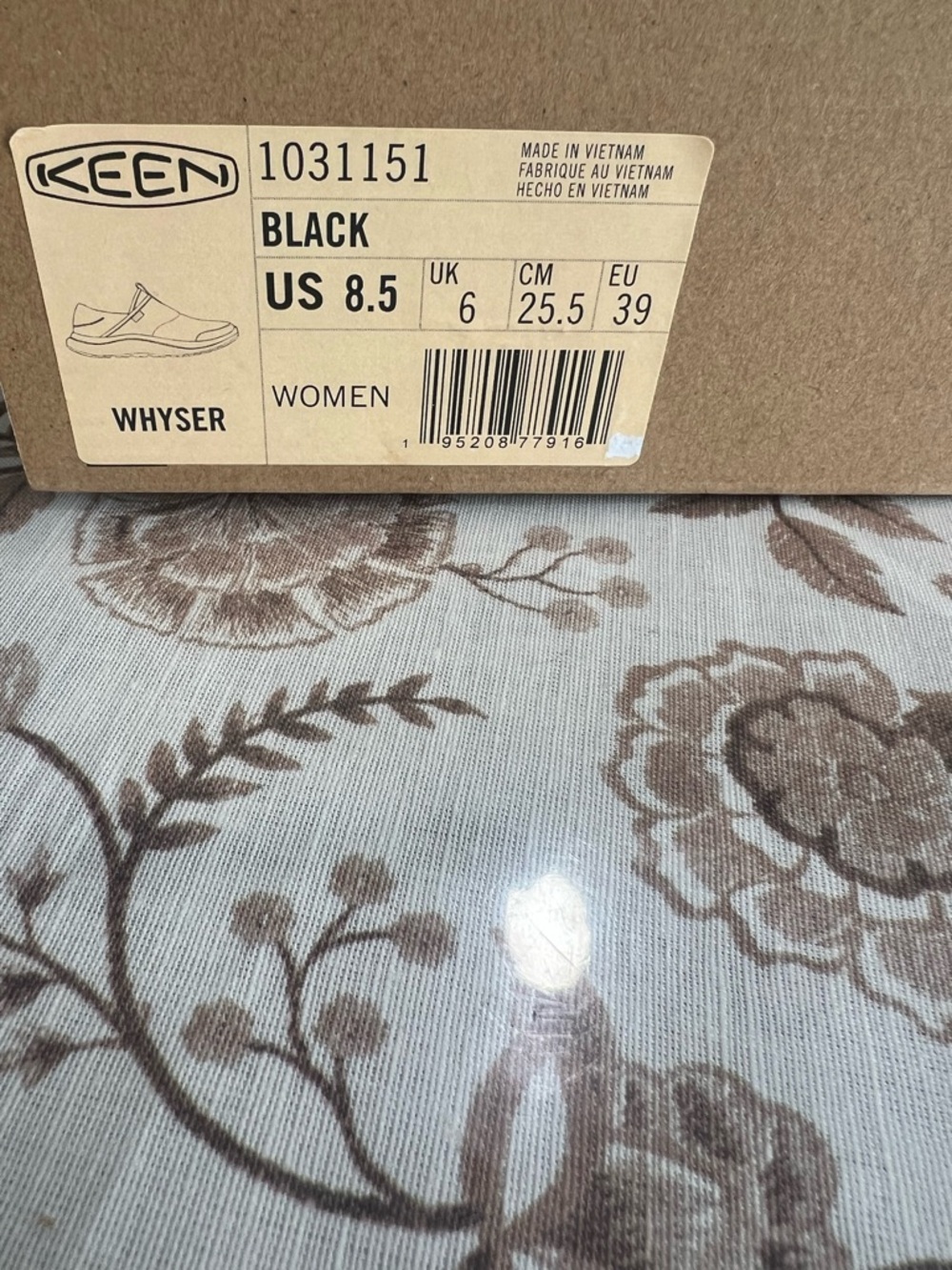 Keen Black Quilted Slip-On Mule - Picture 13 of 13